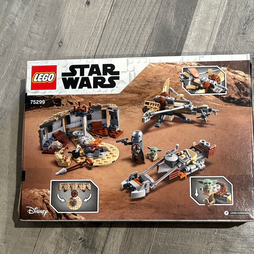 LEGO Star Wars Trouble on Tatooine- Mandalorian Building Set
